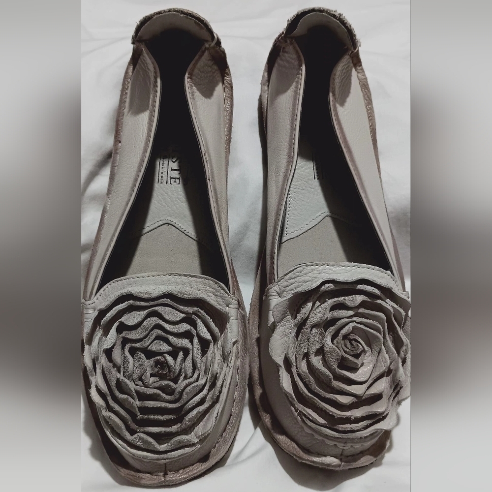 NWOT SPRING STEP L’ARTISTE SHOES SIZE 39